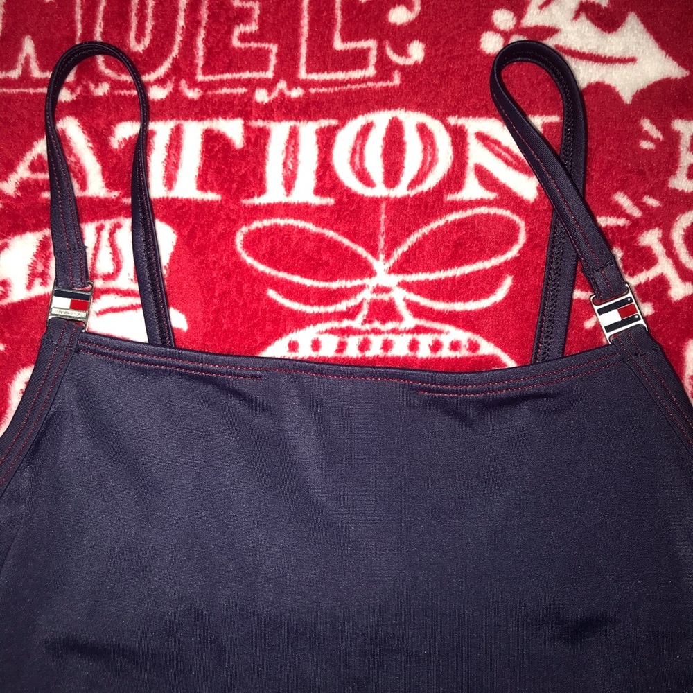 Tommy Hilfiger top